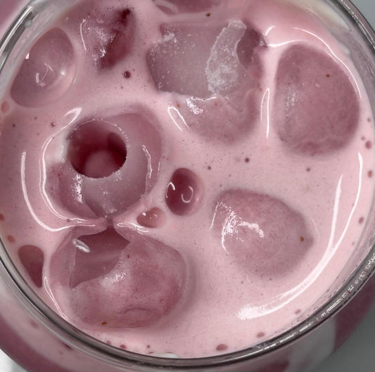 Healthy Strawberry Milkshake Recipe: Your New Favourite Drink!